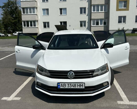 Білий Фольксваген Джетта, об'ємом двигуна 1.8 л та пробігом 128 тис. км за 10999 $, фото 1 на Automoto.ua