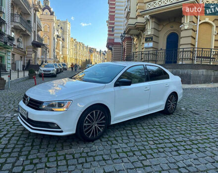 Белый Фольксваген Джетта, объемом двигателя 1.8 л и пробегом 190 тыс. км за 7770 $, фото 1 на Automoto.ua