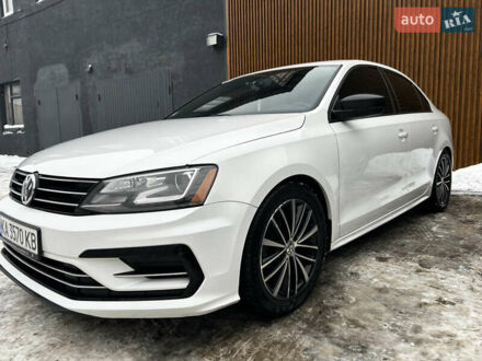 Белый Фольксваген Джетта, объемом двигателя 1.8 л и пробегом 180 тыс. км за 10999 $, фото 1 на Automoto.ua