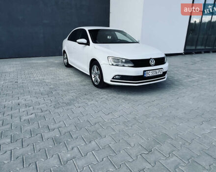 Білий Фольксваген Джетта, об'ємом двигуна 1.6 л та пробігом 187 тис. км за 10800 $, фото 1 на Automoto.ua