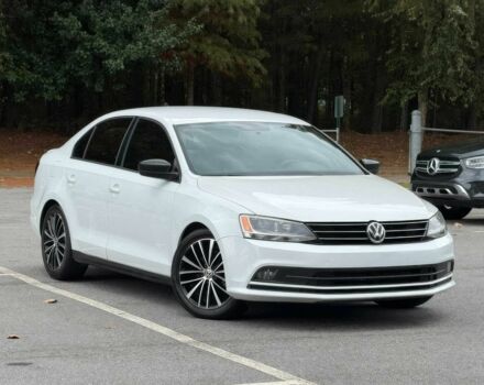Фольксваген Джетта 2016 в Ровно на Automoto.ua Белый Фольксваген Джетта, объемом двигателя 1.8 л и пробегом 70 тыс. км за 4500 $, фото 1 на Automoto.ua
