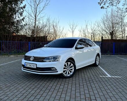 Белый Фольксваген Джетта, объемом двигателя 1.6 л и пробегом 206 тыс. км за 9500 $, фото 1 на Automoto.ua