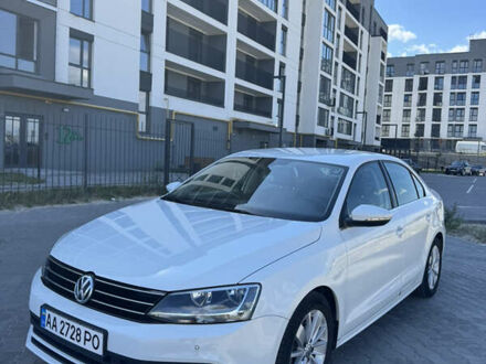 Белый Фольксваген Джетта, объемом двигателя 1.6 л и пробегом 177 тыс. км за 11000 $, фото 1 на Automoto.ua