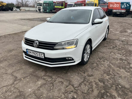 Фольксваген Джетта 2016 в Сумах на Automoto.ua Белый Фольксваген Джетта, объемом двигателя 1.6 л и пробегом 175 тыс. км за 11500 $, фото 1 на Automoto.ua