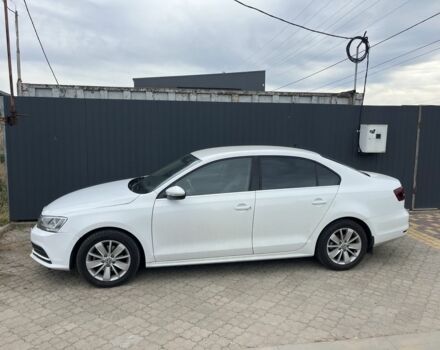 Белый Фольксваген Джетта, объемом двигателя 1.6 л и пробегом 30 тыс. км за 11111 $, фото 1 на Automoto.ua