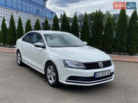 Фольксваген Джетта 2016 в Киеве на Automoto.ua Белый Фольксваген Джетта, объемом двигателя 1.6 л и пробегом 252 тыс. км за 10300 $, фото 1 на Automoto.ua