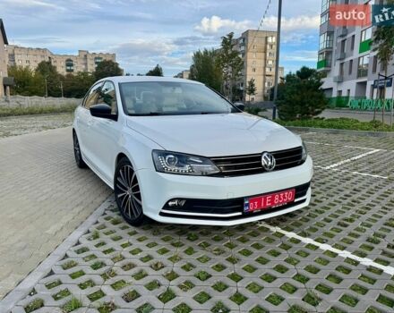 Белый Фольксваген Джетта, объемом двигателя 1.8 л и пробегом 164 тыс. км за 10500 $, фото 1 на Automoto.ua