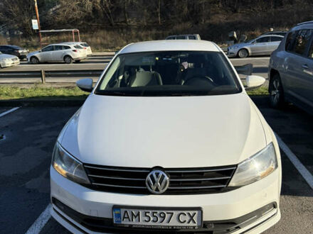 Белый Фольксваген Джетта, объемом двигателя 1.6 л и пробегом 81 тыс. км за 12900 $, фото 1 на Automoto.ua