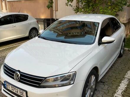 Белый Фольксваген Джетта, объемом двигателя 1.6 л и пробегом 138 тыс. км за 13000 $, фото 1 на Automoto.ua