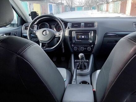 Белый Фольксваген Джетта, объемом двигателя 1.6 л и пробегом 256 тыс. км за 10999 $, фото 1 на Automoto.ua