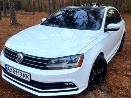 Фольксваген Джетта 2016 в Богодухове на Automoto.ua Белый Фольксваген Джетта, объемом двигателя 1.8 л и пробегом 107 тыс. км за 12700 $, фото 1 на Automoto.ua