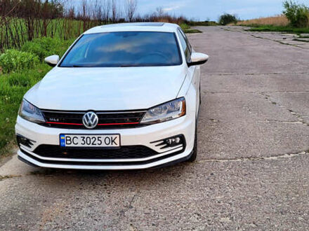 Білий Фольксваген Джетта, об'ємом двигуна 1.98 л та пробігом 64 тис. км за 13000 $, фото 1 на Automoto.ua