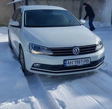 Белый Фольксваген Джетта, объемом двигателя 1.6 л и пробегом 222 тыс. км за 11000 $, фото 1 на Automoto.ua