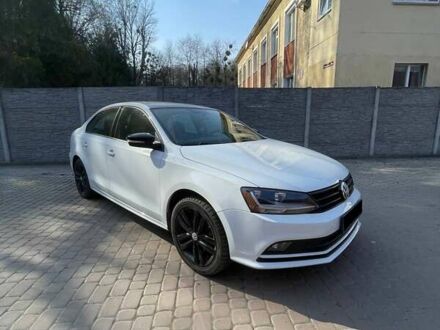 Белый Фольксваген Джетта, объемом двигателя 1.8 л и пробегом 84 тыс. км за 13000 $, фото 1 на Automoto.ua