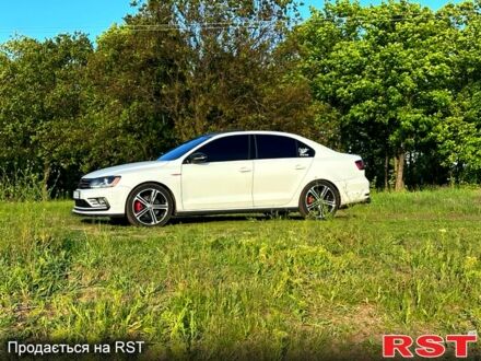 Фольксваген Джетта 2017 у Покровском на Automoto.ua Білий Фольксваген Джетта, об'ємом двигуна 2 л та пробігом 109 тис. км за 15000 $, фото 1 на Automoto.ua