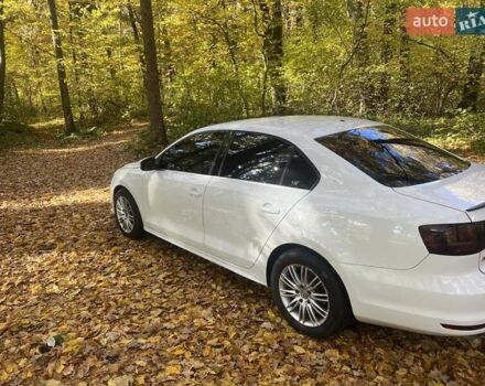 Фольксваген Джетта 2017 у Львові на Automoto.ua Білий Фольксваген Джетта, об'ємом двигуна 1.4 л та пробігом 136 тис. км за 9700 $, фото 1 на Automoto.ua