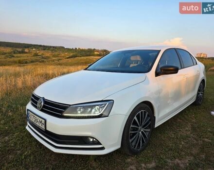 Белый Фольксваген Джетта, объемом двигателя 1.8 л и пробегом 147 тыс. км за 12500 $, фото 1 на Automoto.ua