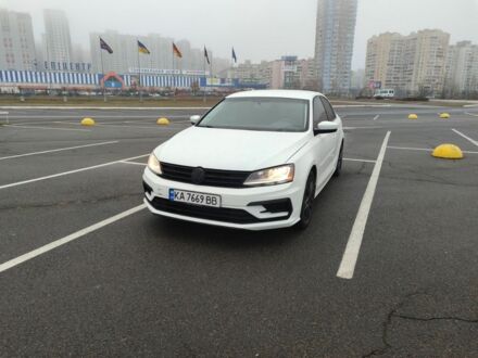 Білий Фольксваген Джетта, об'ємом двигуна 1.4 л та пробігом 55 тис. км за 12000 $, фото 1 на Automoto.ua