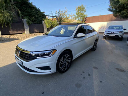 Фольксваген Джетта 2018 в Первомайск на Automoto.ua Белый Фольксваген Джетта, объемом двигателя 1.4 л и пробегом 125 тыс. км за 16500 $, фото 1 на Automoto.ua