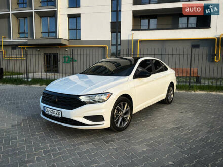 Фольксваген Джетта 2019 у Черкасах на Automoto.ua Білий Фольксваген Джетта, об'ємом двигуна 1.4 л та пробігом 193 тис. км за 12900 $, фото 1 на Automoto.ua