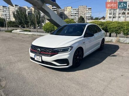 Фольксваген Джетта 2019 в Днепре (Днепропетровске) на Automoto.ua Белый Фольксваген Джетта, объемом двигателя 1.98 л и пробегом 60 тыс. км за 16800 $, фото 1 на Automoto.ua