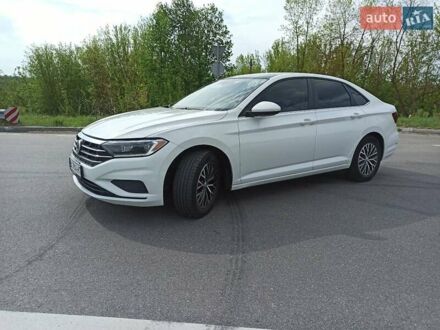 Фольксваген Джетта 2020 у Дубно на Automoto.ua Білий Фольксваген Джетта, об'ємом двигуна 1.4 л та пробігом 170 тис. км за 13800 $, фото 1 на Automoto.ua