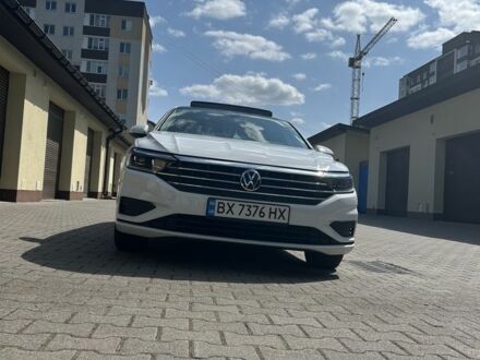 Фольксваген Джетта 2021 в Хмельницком на Automoto.ua Белый Фольксваген Джетта, объемом двигателя 1.4 л и пробегом 88 тыс. км за 19700 $, фото 1 на Automoto.ua