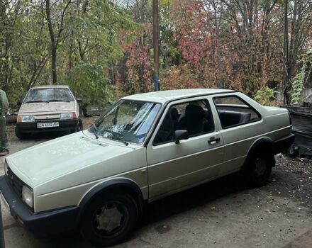 Бежевый Фольксваген Джетта, объемом двигателя 1.6 л и пробегом 200 тыс. км за 1100 $, фото 3 на Automoto.ua