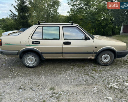 Бежевий Фольксваген Джетта, об'ємом двигуна 1.6 л та пробігом 370 тис. км за 1400 $, фото 4 на Automoto.ua