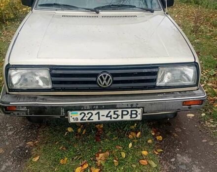 Бежевый Фольксваген Джетта, объемом двигателя 1.8 л и пробегом 250 тыс. км за 1250 $, фото 9 на Automoto.ua