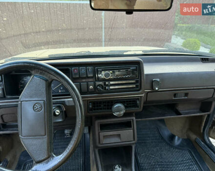 Бежевий Фольксваген Джетта, об'ємом двигуна 1.6 л та пробігом 370 тис. км за 1400 $, фото 20 на Automoto.ua