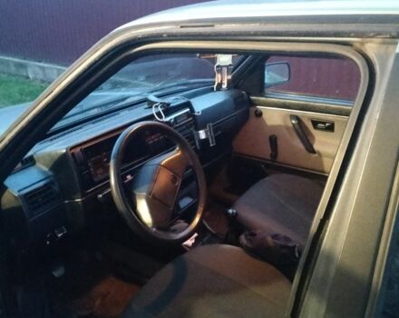 Бежевый Фольксваген Джетта, объемом двигателя 1 л и пробегом 330 тыс. км за 1399 $, фото 2 на Automoto.ua