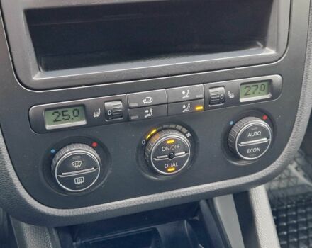 Бежевый Фольксваген Джетта, объемом двигателя 2 л и пробегом 240 тыс. км за 4600 $, фото 21 на Automoto.ua