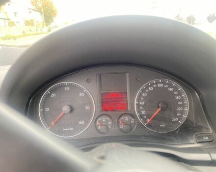 Фольксваген Джетта 2006 в Олевске на Automoto.ua Бежевый Фольксваген Джетта, объемом двигателя 1.9 л и пробегом 365 тыс. км за 5100 $, фото 4 на Automoto.ua