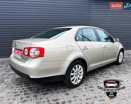 Бежевый Фольксваген Джетта, объемом двигателя 1.6 л и пробегом 190 тыс. км за 6700 $, фото 3 на Automoto.ua