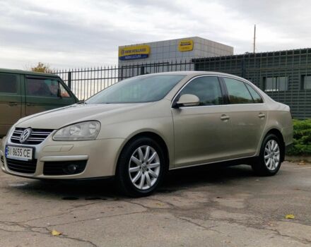 Бежевый Фольксваген Джетта, объемом двигателя 2 л и пробегом 240 тыс. км за 4600 $, фото 1 на Automoto.ua
