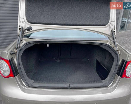 Бежевый Фольксваген Джетта, объемом двигателя 1.6 л и пробегом 190 тыс. км за 6700 $, фото 7 на Automoto.ua