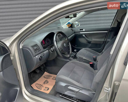 Бежевый Фольксваген Джетта, объемом двигателя 1.6 л и пробегом 190 тыс. км за 6700 $, фото 4 на Automoto.ua