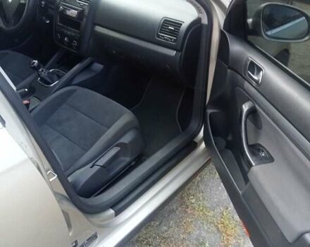 Фольксваген Джетта 2006 в Новом Буге на Automoto.ua Бежевый Фольксваген Джетта, объемом двигателя 2 л и пробегом 360 тыс. км за 5700 $, фото 9 на Automoto.ua