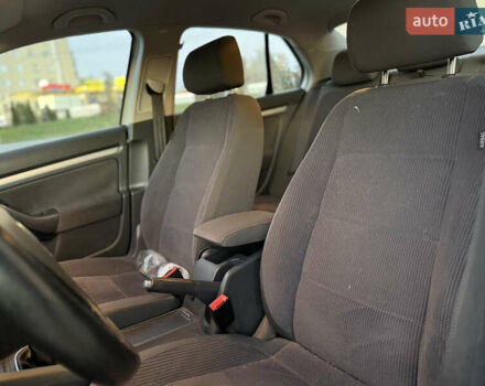 Бежевый Фольксваген Джетта, объемом двигателя 1.6 л и пробегом 188 тыс. км за 4950 $, фото 17 на Automoto.ua