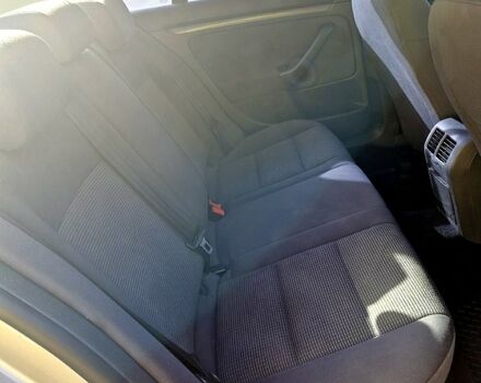 Бежевый Фольксваген Джетта, объемом двигателя 1.6 л и пробегом 280 тыс. км за 6800 $, фото 6 на Automoto.ua