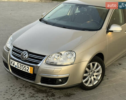 Бежевый Фольксваген Джетта, объемом двигателя 1.6 л и пробегом 188 тыс. км за 4950 $, фото 2 на Automoto.ua