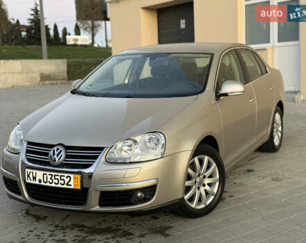 Бежевый Фольксваген Джетта, объемом двигателя 1.6 л и пробегом 188 тыс. км за 4950 $, фото 10 на Automoto.ua