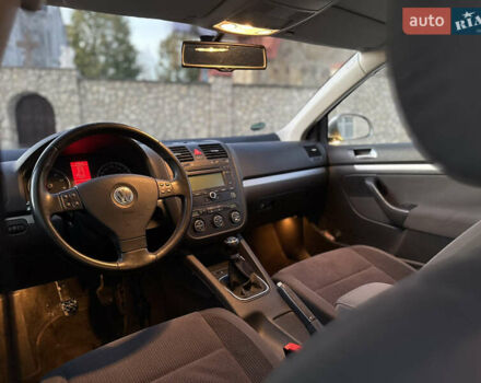 Бежевый Фольксваген Джетта, объемом двигателя 1.6 л и пробегом 188 тыс. км за 4950 $, фото 21 на Automoto.ua