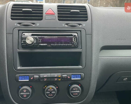 Бежевый Фольксваген Джетта, объемом двигателя 1.6 л и пробегом 189 тыс. км за 5900 $, фото 17 на Automoto.ua