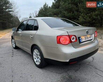 Бежевый Фольксваген Джетта, объемом двигателя 1.6 л и пробегом 249 тыс. км за 6299 $, фото 7 на Automoto.ua