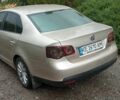 Бежевий Фольксваген Джетта, об'ємом двигуна 10 л та пробігом 177 тис. км за 5000 $, фото 2 на Automoto.ua