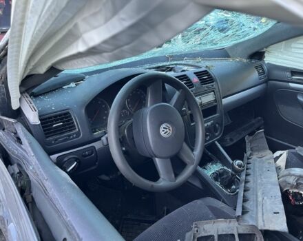 Бежевый Фольксваген Джетта, объемом двигателя 2.5 л и пробегом 280 тыс. км за 1500 $, фото 4 на Automoto.ua