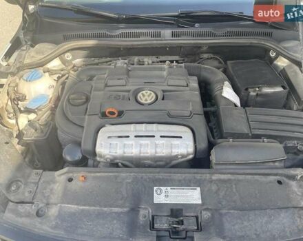 Бежевый Фольксваген Джетта, объемом двигателя 1.39 л и пробегом 103 тыс. км за 10000 $, фото 2 на Automoto.ua