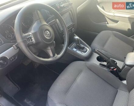 Бежевый Фольксваген Джетта, объемом двигателя 1.39 л и пробегом 103 тыс. км за 10000 $, фото 7 на Automoto.ua